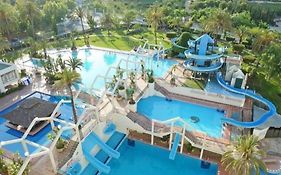 Oasis Benal Beach